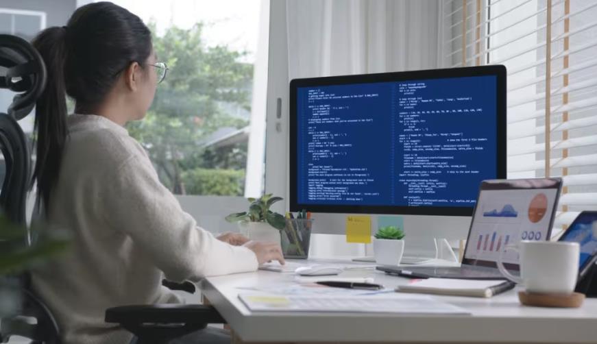 桐庐县企业数字化解决方案：机器学习赋能商业模式升级的核心路径